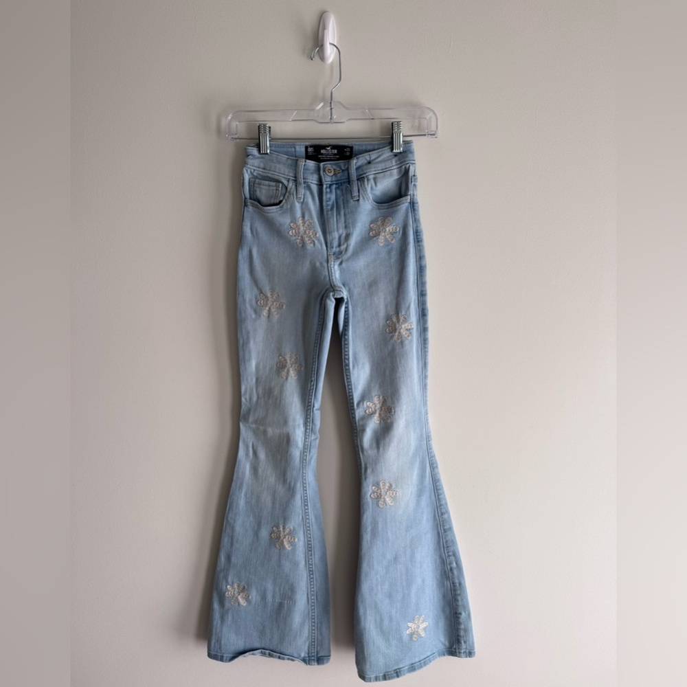 Hollister Embroidered High Rise Vintage Flare Jeans